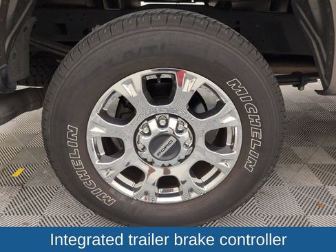 Certified 2021 Ford F250 Lariat w/ Chrome Package image 18