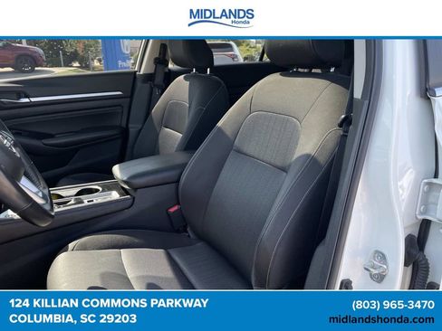 Used 2023 Nissan Altima 2.5 SV w/ SV Premium Package FWD image 15