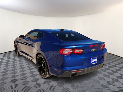 Used 2019 Chevrolet Camaro LT image 3