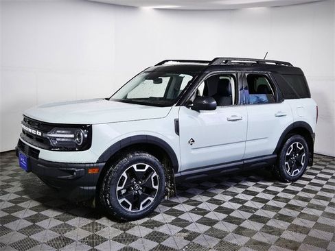 Certified 2024 Ford Bronco Sport Outer Banks w/ Tech Package image 5