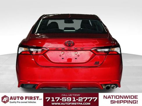Used 2022 Toyota Camry SE image 4