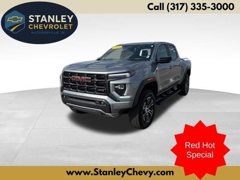 Used 2025 GMC Canyon AT4 w/ Technology Plus Package AWD/4WD image 1