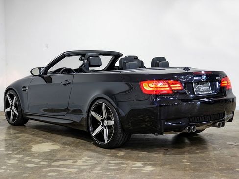 Used 2011 BMW M3 Convertible RWD image 12