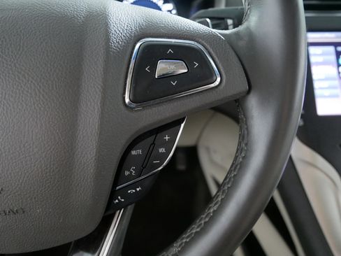 Used 2016 Lincoln MKZ w/ Equipment Group 300A Reserve image 28