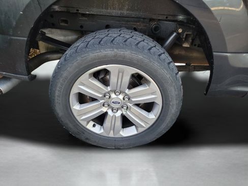 Used 2018 Ford F150 XLT w/ Equipment Group 302A Luxury image 18