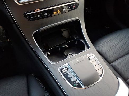 Certified 2022 Mercedes-Benz GLC 300 4MATIC image 7