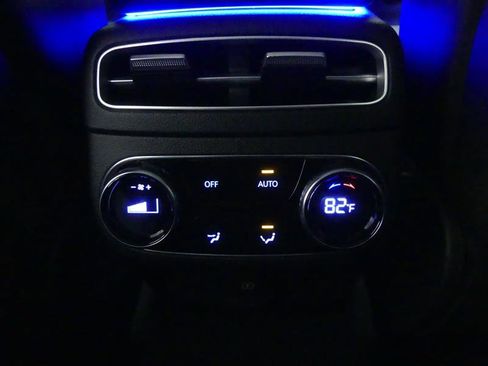 Used 2024 Genesis Electrified GV70 Advanced image 26