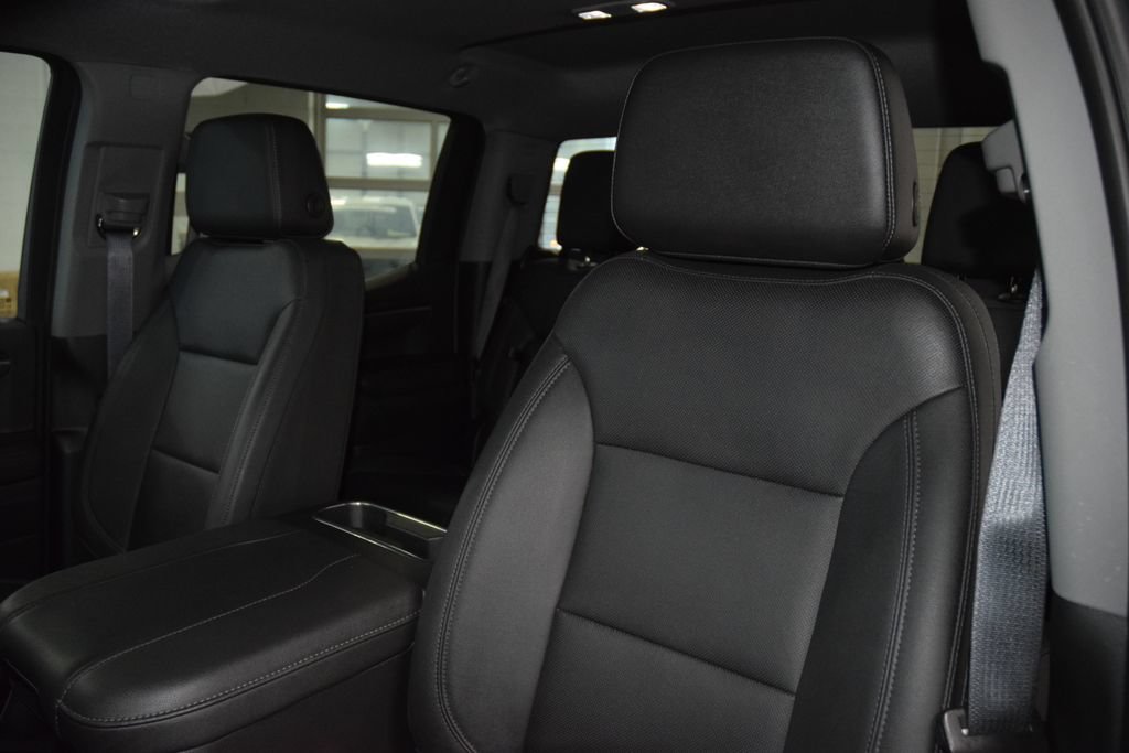 Used 2023 GMC Sierra 1500 SLT w/ SLT Premium Package AWD/4WD image 44