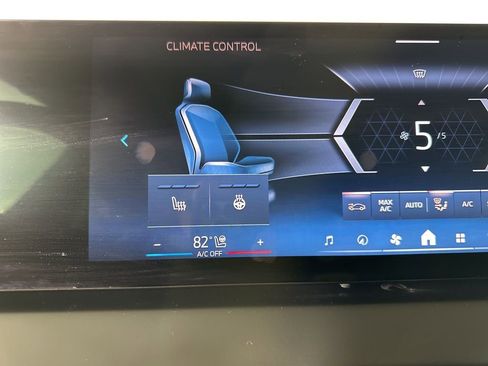 Used 2025 BMW X3 xDrive30i w/ Convenience Package image 15