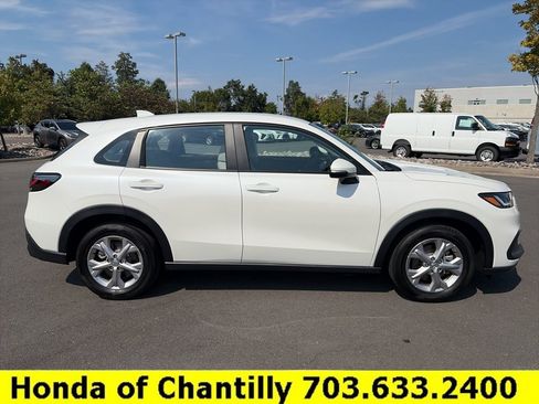 Used 2024 Honda HR-V LX image 8