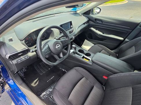 Certified 2024 Nissan Altima 2.5 S FWD image 16