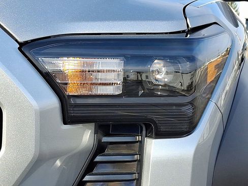 New 2026 Toyota Tacoma TRD Off-Road AWD/4WD image 20