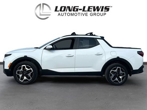 Used 2023 Hyundai Santa Cruz Limited AWD/4WD image 2