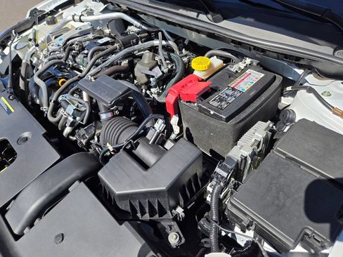 Certified 2023 Nissan Sentra SV FWD image 21