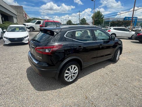 Used 2022 Nissan Rogue Sport SV w/ Technology Package AWD/4WD image 31