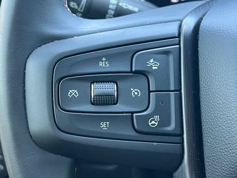 Used 2023 GMC Yukon AT4 w/ AT4 Premium Package AWD/4WD image 25