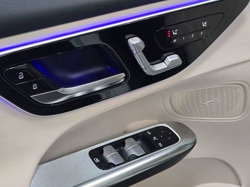 New 2026 Mercedes-Benz GLC 300 4MATIC image 33