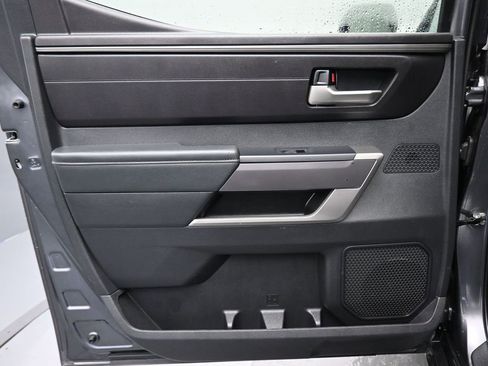 Used 2022 Toyota Tundra SR5 w/ SR5 Convenience Package image 37