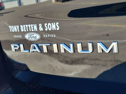 Certified 2025 Ford Expedition Max Platinum AWD/4WD image 7