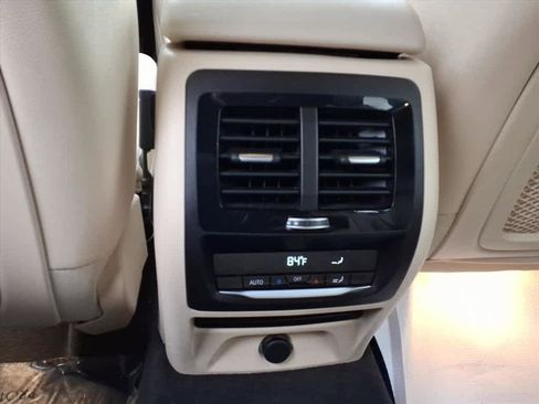 Used 2019 BMW X3 xDrive30i image 8