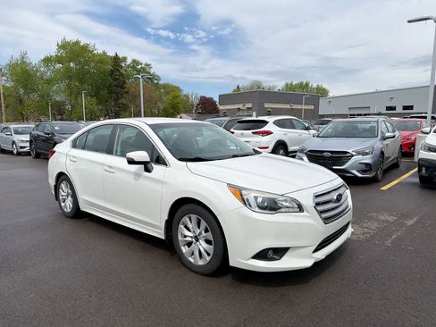 Used 2016 Subaru Legacy 2.5i Premium AWD/4WD image 15