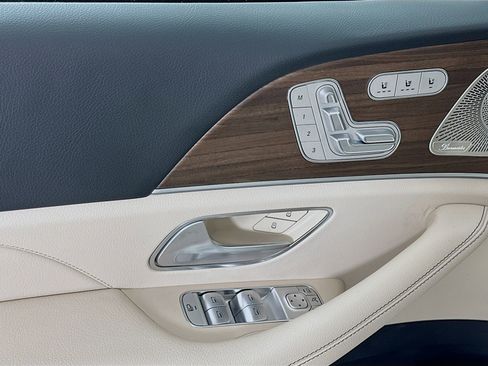 New 2026 Mercedes-Benz GLE 450 4MATIC Coupe image 19