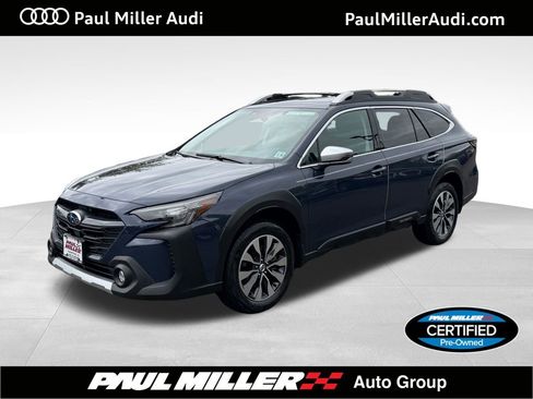 Used 2025 Subaru Outback Touring XT AWD/4WD image 1