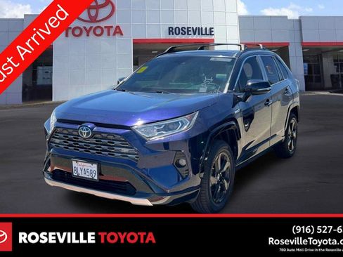 Used 2019 Toyota RAV4 XSE AWD/4WD image 1