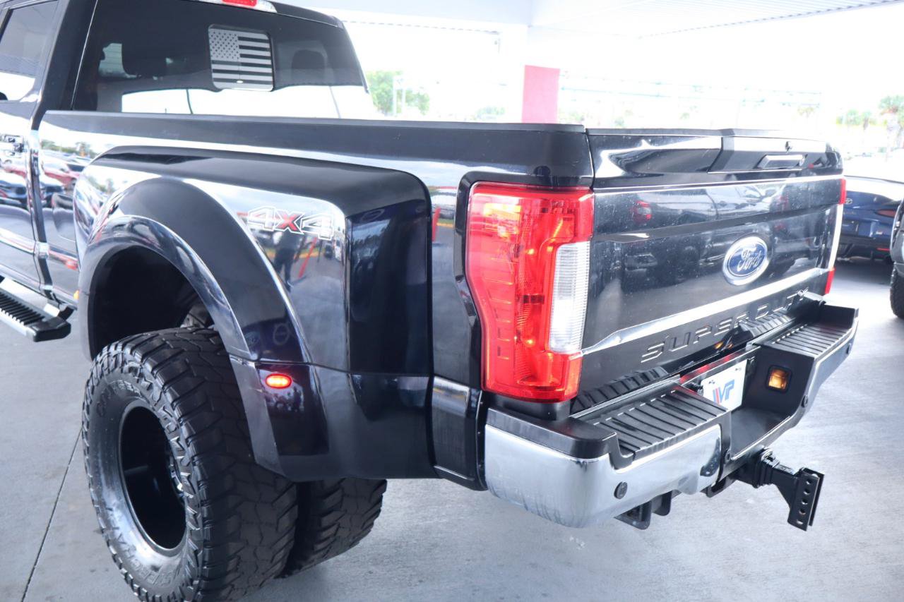 Used 2017 Ford F350 Lariat w/ Chrome Package AWD/4WD image 9