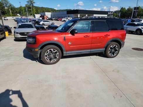 Used 2024 Ford Bronco Sport Outer Banks w/ Tech Package AWD/4WD image 6