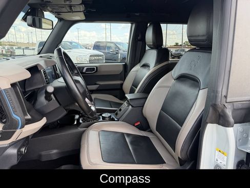 Used 2022 Ford Bronco Wildtrak AWD/4WD image 31
