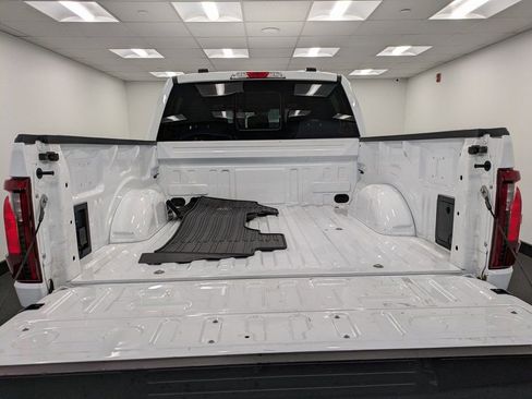 Used 2025 Ford F150 XLT w/ Equipment Group 302A MID image 24