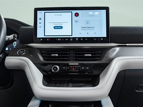 Used 2025 Ford Explorer Platinum w/ LUX Leather Package image 14