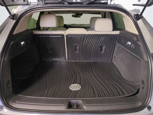 Used 2023 Buick Envision Preferred image 14