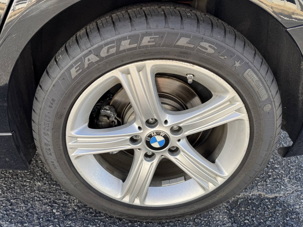 Used 2015 BMW 328i Sedan w/ Driver Assistance Package RWD image 23