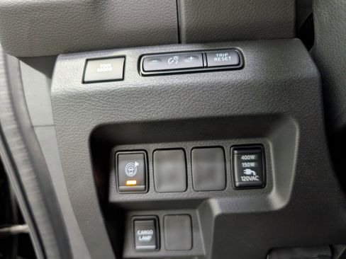 Used 2026 Nissan Frontier PRO-4X w/ Pro-4x Convenience Package image 20