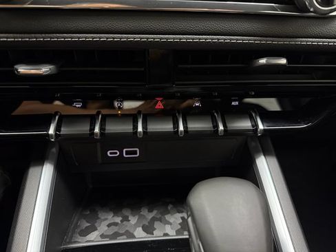 Used 2026 Chevrolet Colorado LT w/ Advanced Trailering Package RWD image 17