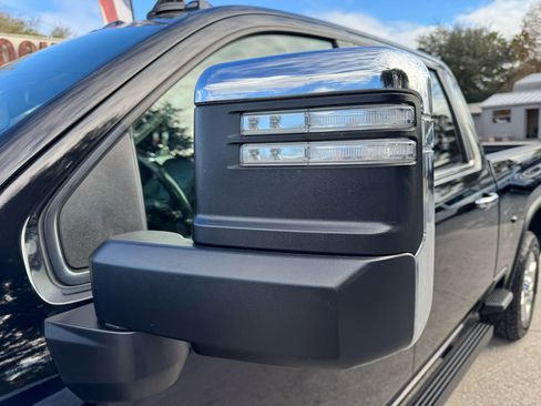 Used 2022 Chevrolet Silverado 3500 LTZ w/ LTZ Premium Package image 5