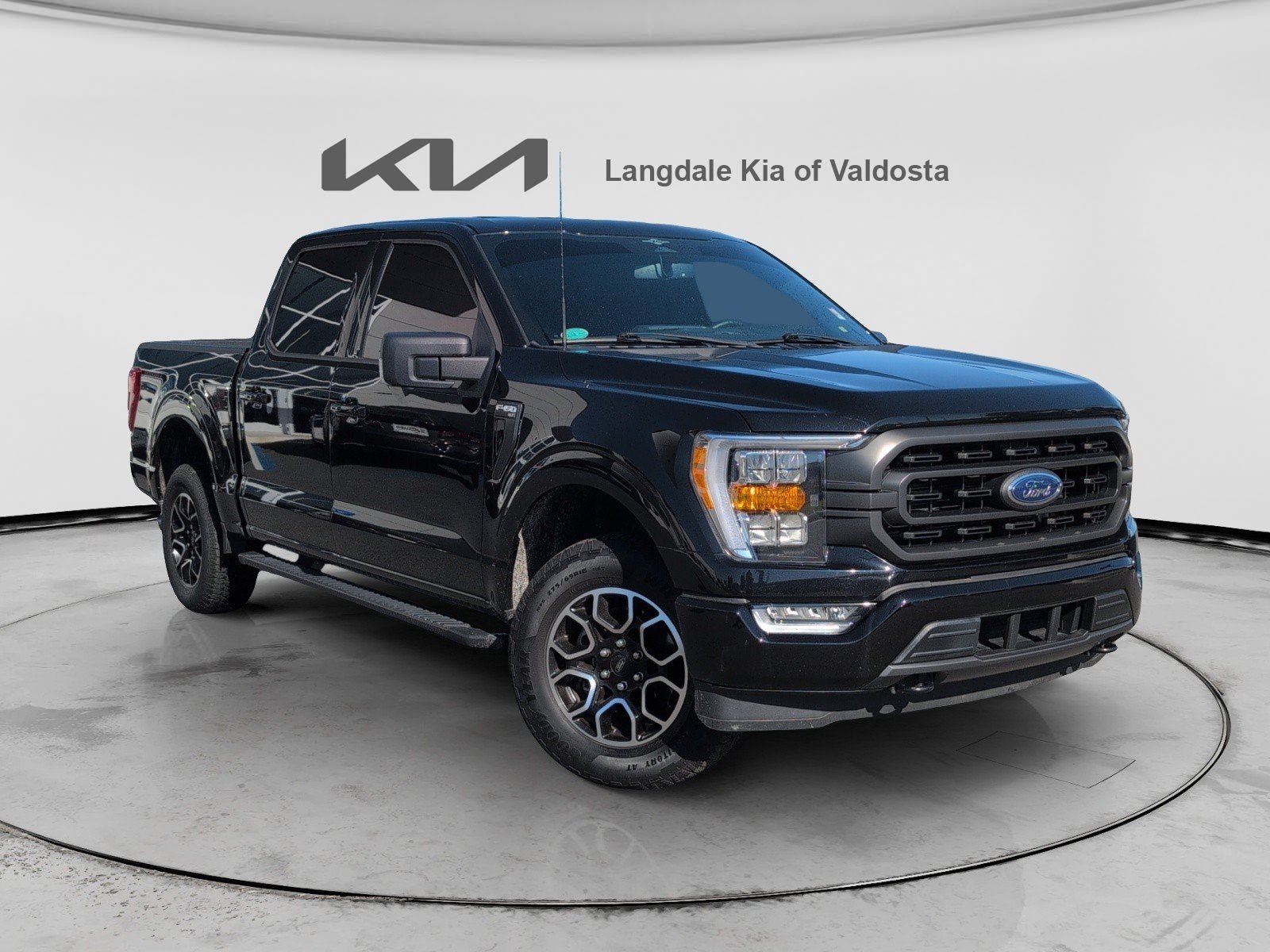 Used 2023 Ford F150 XLT w/ Equipment Group 302A High AWD/4WD image 1