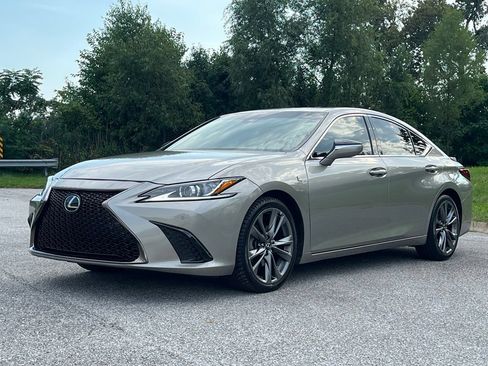 Used 2019 Lexus ES 350 F Sport FWD image 3