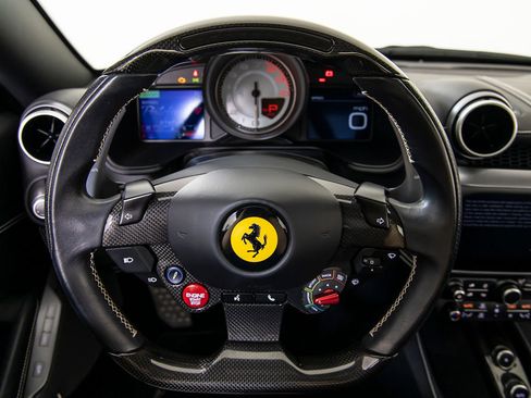 Certified 2022 Ferrari Portofino M RWD image 11