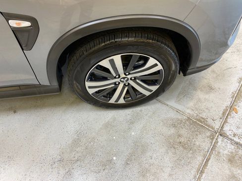 Used 2025 Mitsubishi Outlander Sport ES image 10