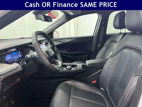 Used 2026 Jeep Cherokee Limited AWD/4WD image 16