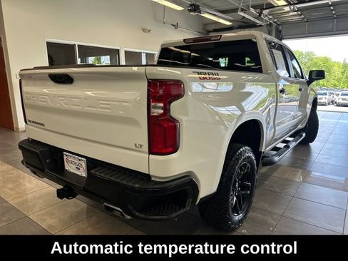 Used 2024 Chevrolet Silverado 1500 LT Trail Boss w/ Convenience Package II AWD/4WD image 16