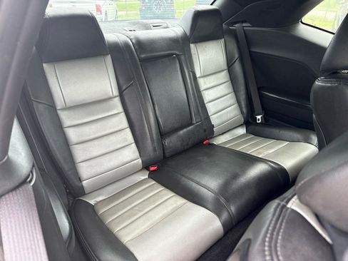 Used 2013 Dodge Challenger R/T RWD image 12