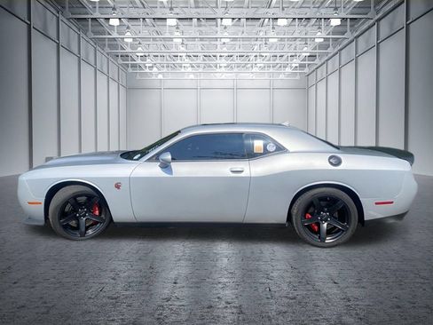 Used 2023 Dodge Challenger SRT Hellcat w/ Driver Convenience Group RWD image 10
