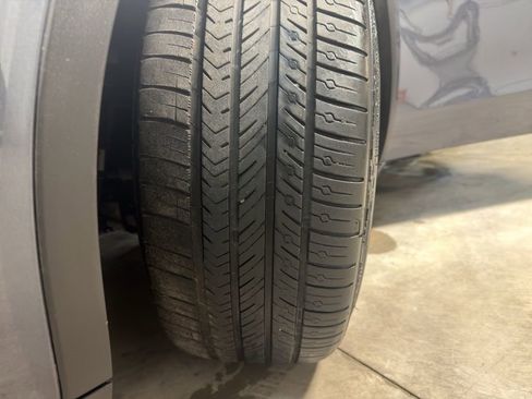 Used 2023 Tesla Model Y Performance image 26