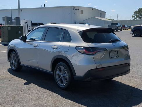 New 2026 Honda HR-V LX image 6