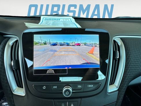 Used 2025 Chevrolet Malibu LT FWD image 18