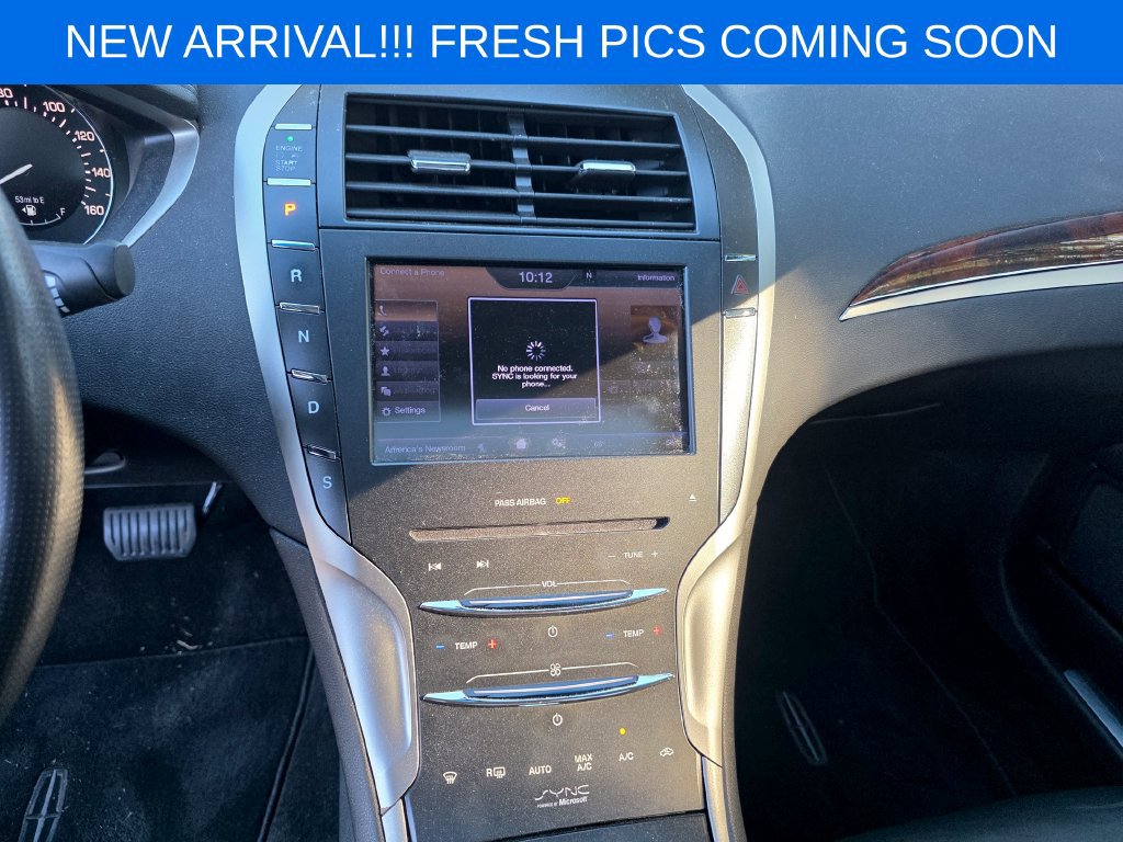 Used 2013 Lincoln MKZ FWD image 10